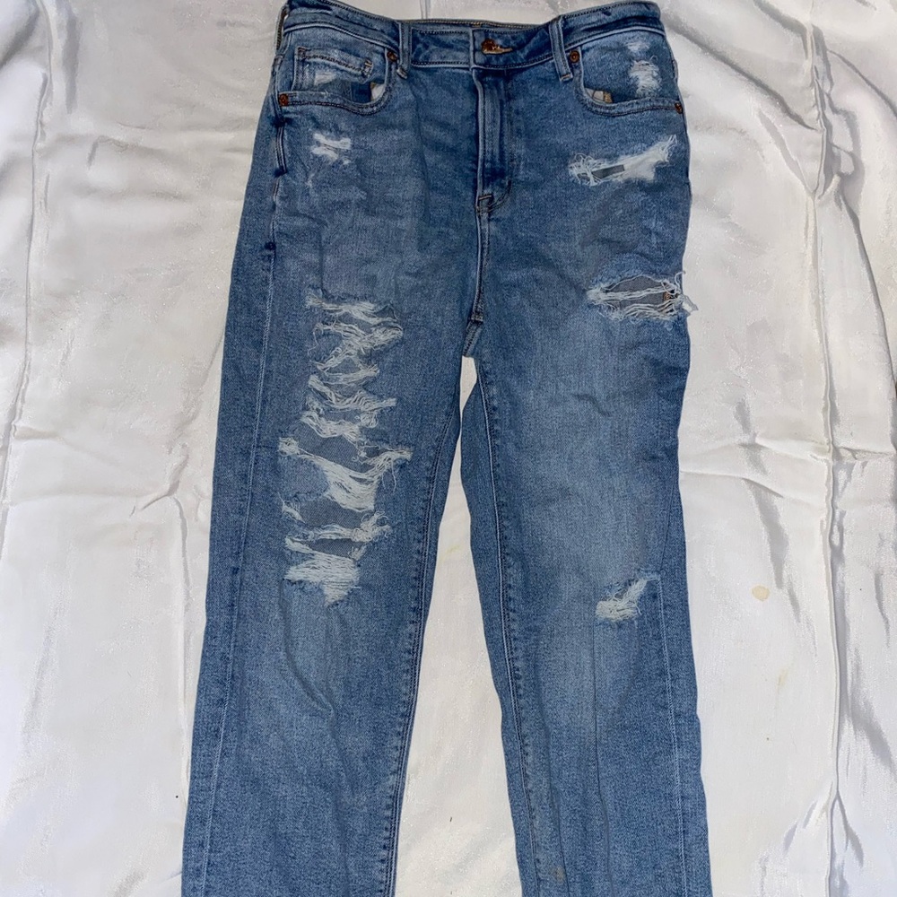 Size 4 American Eagle Mom Jeans
